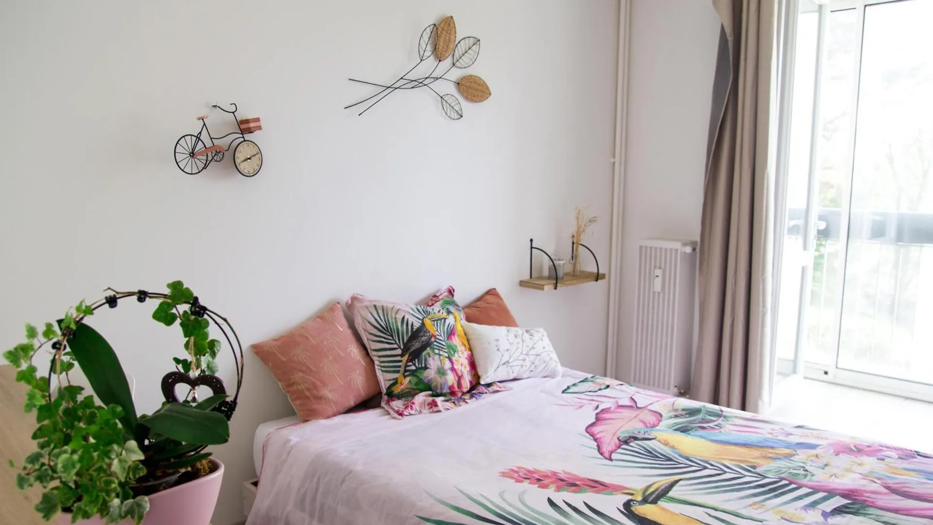 Chambre Dans T5 Meuble Tt Equipe location